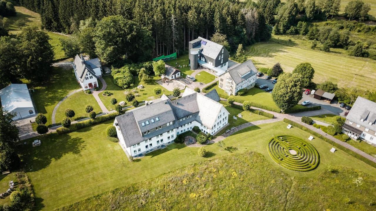 St. Bonifatius Hotel Winterberg Bagian luar foto