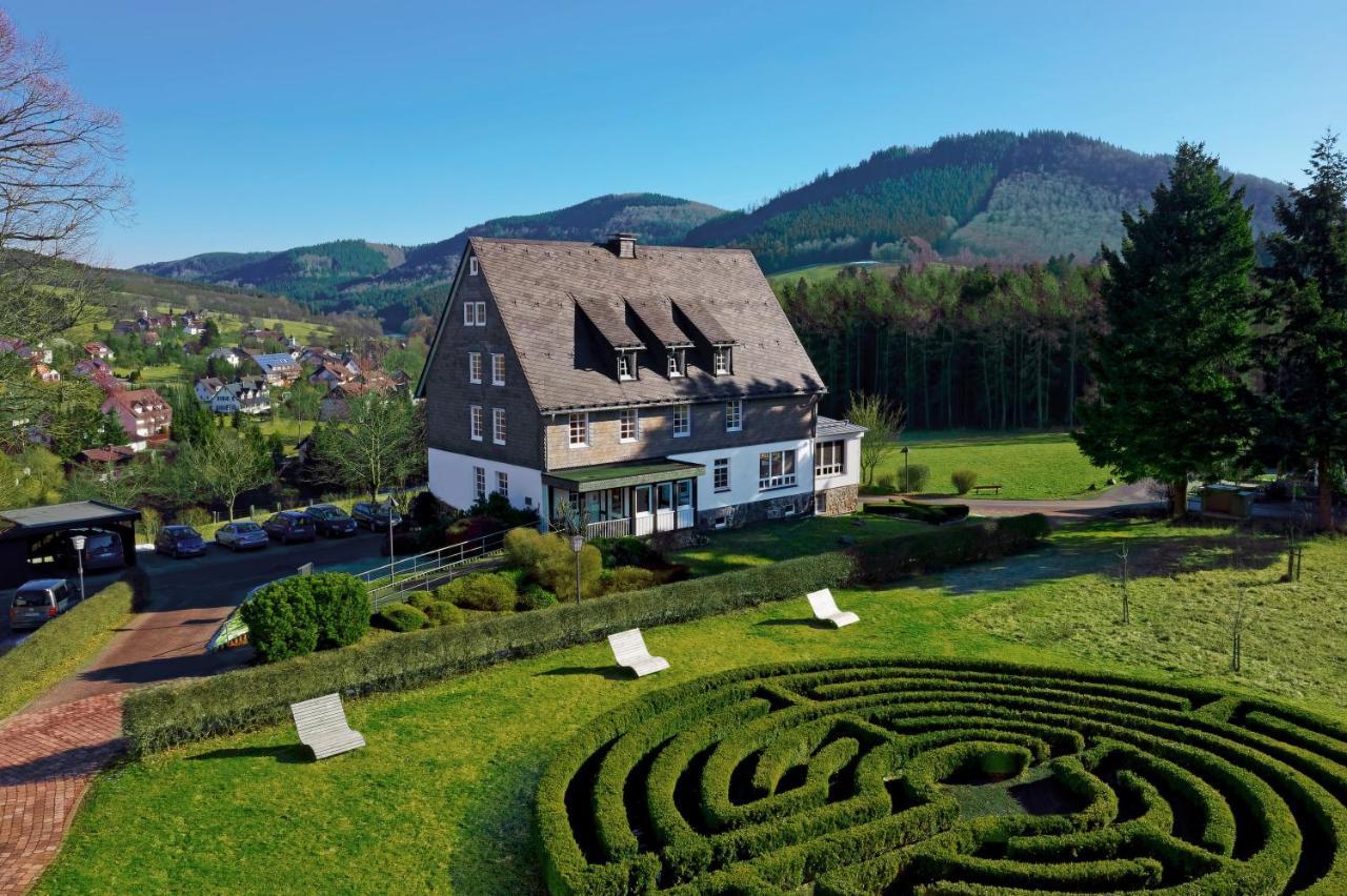 St. Bonifatius Hotel Winterberg Bagian luar foto