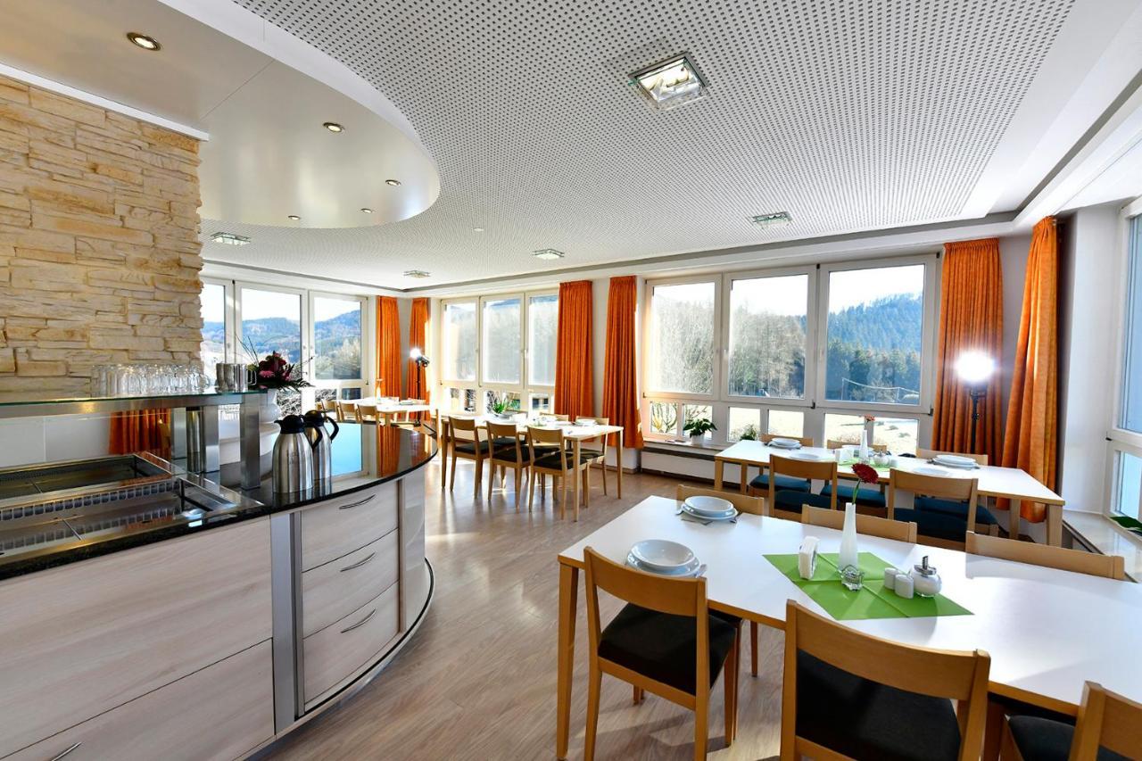 St. Bonifatius Hotel Winterberg Bagian luar foto